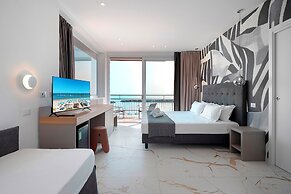 HOTEL COLA FRONTEMARE