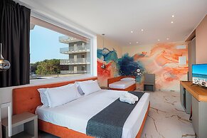 HOTEL COLA FRONTEMARE