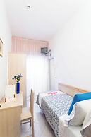 HOTEL COLA FRONTEMARE