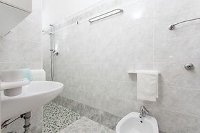 HOTEL COLA FRONTEMARE