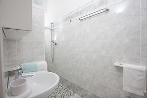 HOTEL COLA FRONTEMARE