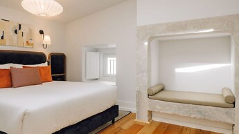 Ando Living Madalena House