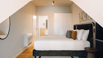 Ando Living Madalena House