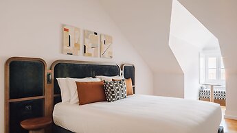 Ando Living Madalena House