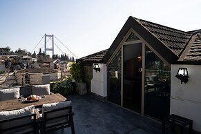 Mona Bosphorus