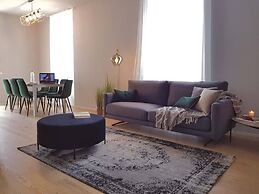 AR Noho Apartment