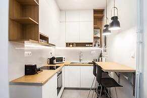 Brand new apt in Zografou