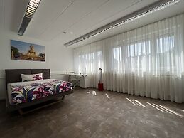 Commune88 EAST