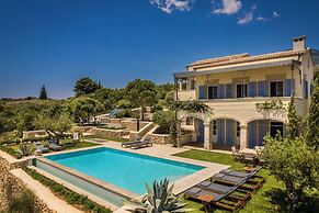 Villa Comi