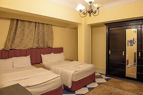 Pyramita Hotel
