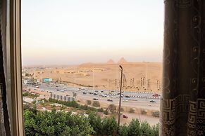 Pyramita Hotel