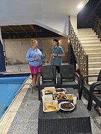 Pyramita Hotel