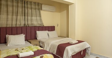 Pyramita Hotel