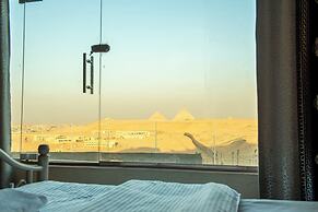 Pyramita Hotel