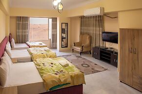 Pyramita Hotel