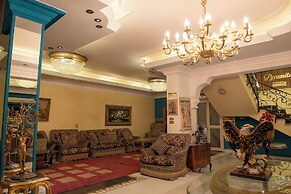 Pyramita Hotel