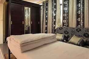 Pyramita Hotel