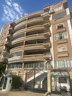 Pyramita Hotel