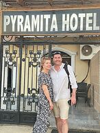 Pyramita Hotel