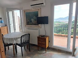 Oliva Azzurra