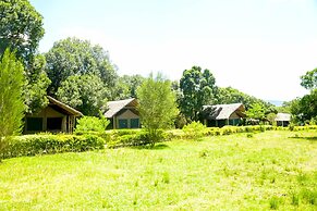 Giraffe Hills Mara Camp