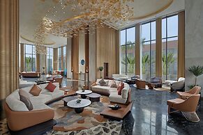 THE WATSON PREMIUM HALONG HOTEL