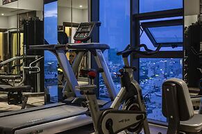 THE WATSON PREMIUM HALONG HOTEL