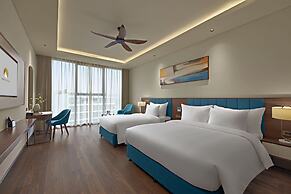 THE WATSON PREMIUM HALONG HOTEL