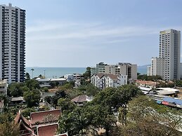 Panora 2-Bedroom Apartment With Sea View