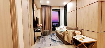 Panora 2-Bedroom Apartment With Sea View
