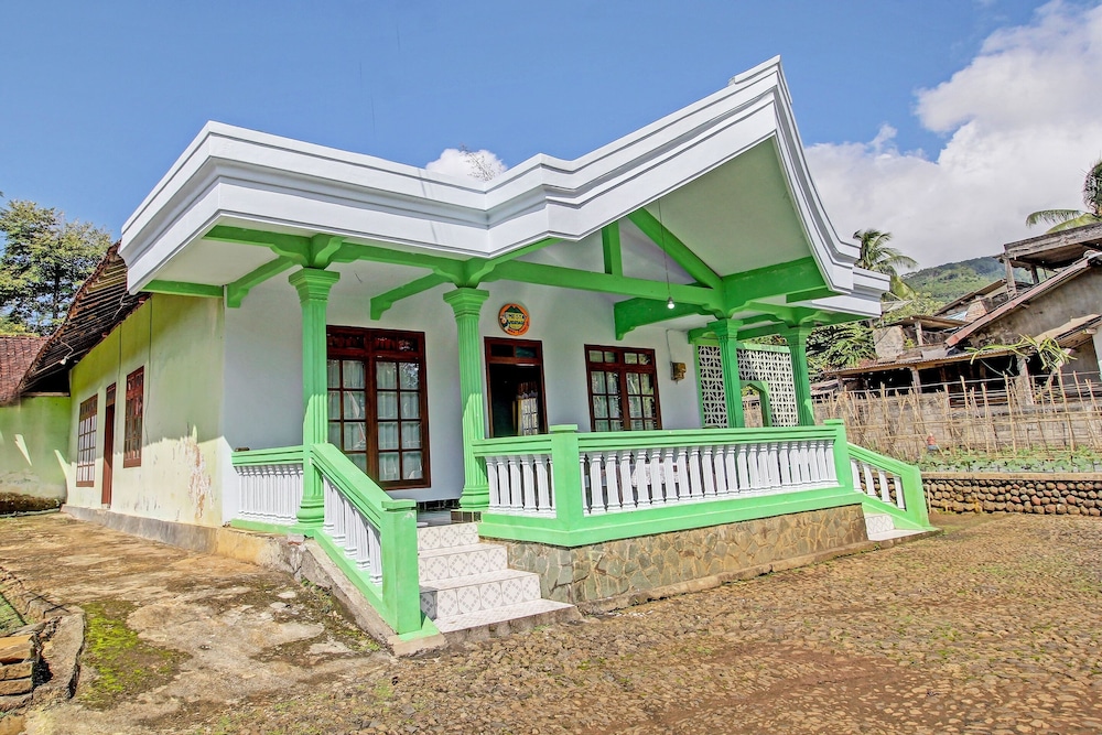 Hotel O Desa Wisata Pandean