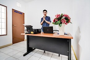 OYO 91546 Dewi Sudirman Homestay
