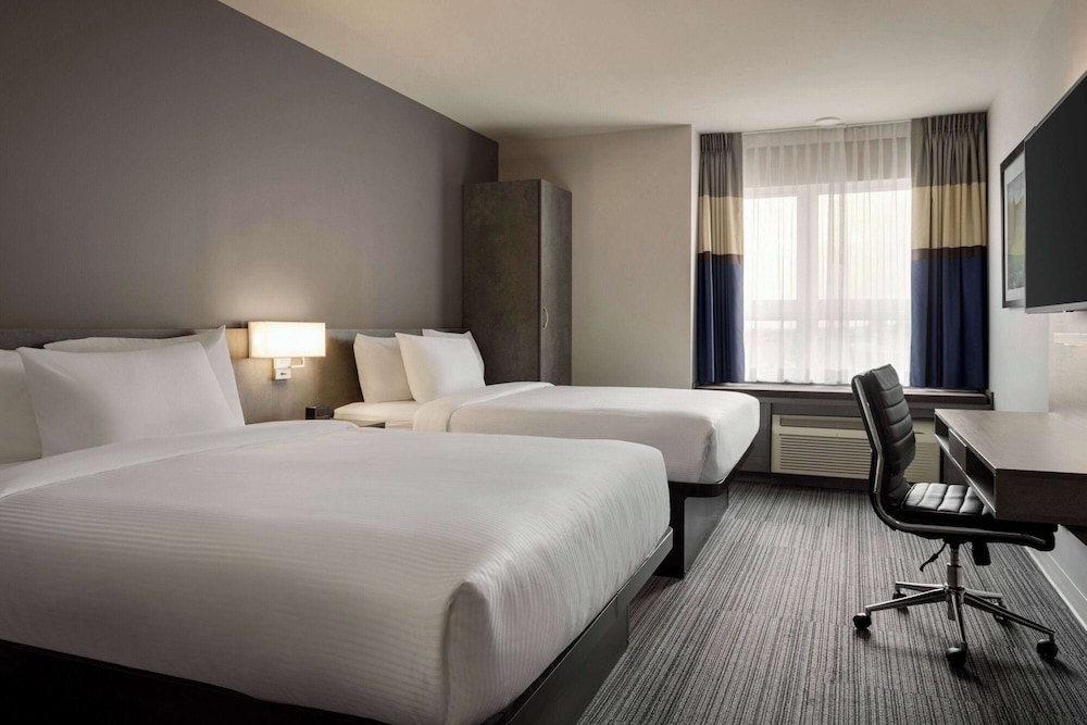 Microtel Inn & Suites By Wyndham Boisbriand