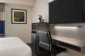 Microtel Inn & Suites By Wyndham Boisbriand