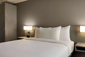 Microtel Inn & Suites By Wyndham Boisbriand