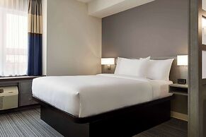 Microtel Inn & Suites By Wyndham Boisbriand