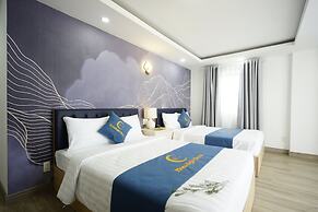 Moonlight Nha Trang Hotel