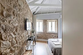 Cimo de Vila 62 by LovelyStay
