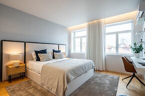Almada 551 by LovelyStay