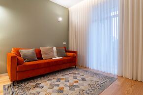 Almada 551 by LovelyStay