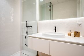 Almada 551 by LovelyStay