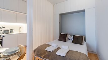 Almada 551 by LovelyStay