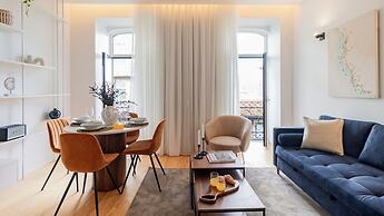 Almada 551 by LovelyStay