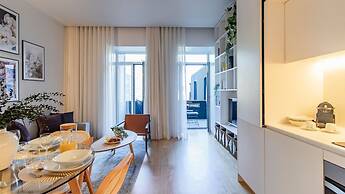 Almada 551 by LovelyStay