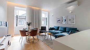 Almada 551 by LovelyStay