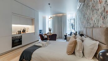 Almada 551 by LovelyStay