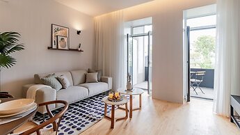 Almada 551 by LovelyStay