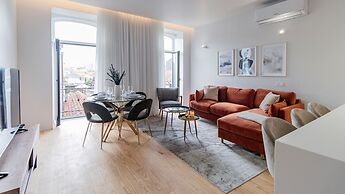 Almada 551 by LovelyStay