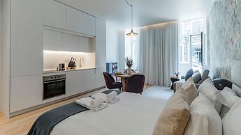 Almada 551 by LovelyStay