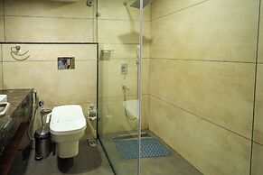 Royal Plaza Suites by RAK Rooms